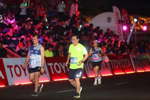 BIB: 082, 2215
                            <button type="button" onclick="openModal(23175172)" class="btn btn-primary btn-sm float-right btn-popup" data-toggle="modal" data-target=".modal-high-quality">
                        <i class="fas fa-shopping-cart"></i> Add to Cart
                    </button>
                                            <button type="button" onclick="isThisMe(23175172, true)" class="btn btn-success btn-sm float-right btn-popup btn-isme hidden" data-toggle="tooltip" data-placement="bottom" title="นี่คือรูปของคุณใช่ไหม คลิกที่นี่เพื่อเอาเข้าอัลบั้ม">
                        <i class="fas fa-plus"></i> Add to album
                    </button>
                    <button type="button" onclick="isThisMe(23175172, false)" class="btn btn-warning btn-sm float-right btn-popup btn-isnotme hidden">
                        <i class="fas fa-ban"></i> Remove from album
                    </button>